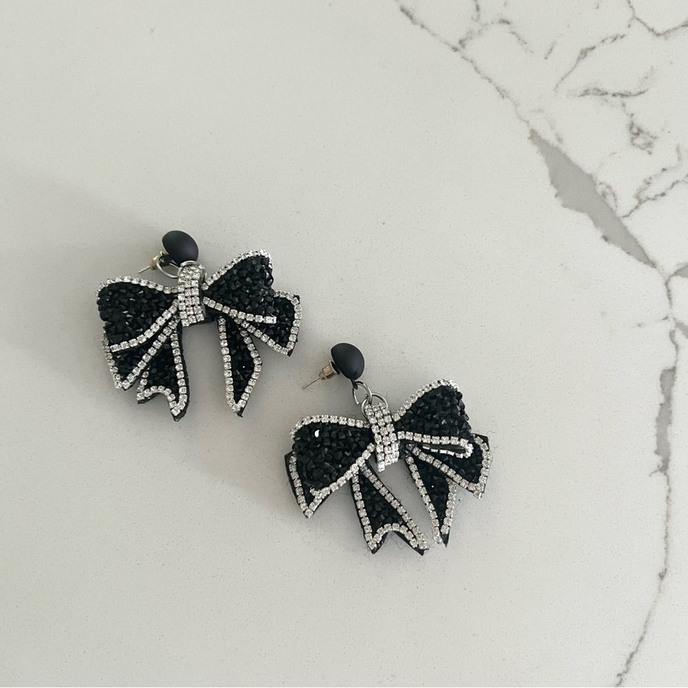 Statement Earring Crystal Bow